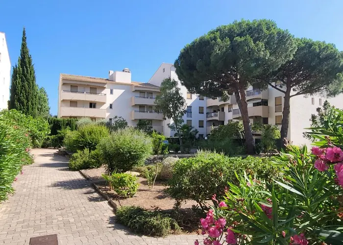 Le Pre - Port Frejus, Bord De Mer Et Base Nature